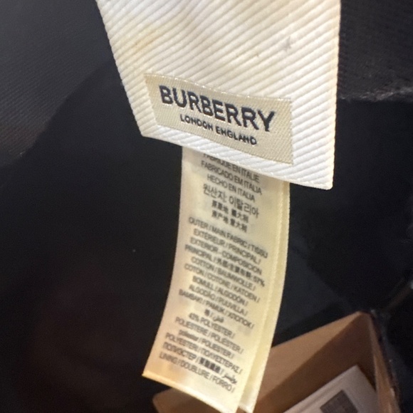 Burberry heavy cotton check trucker cap size L NWT - Picture 7 of 8